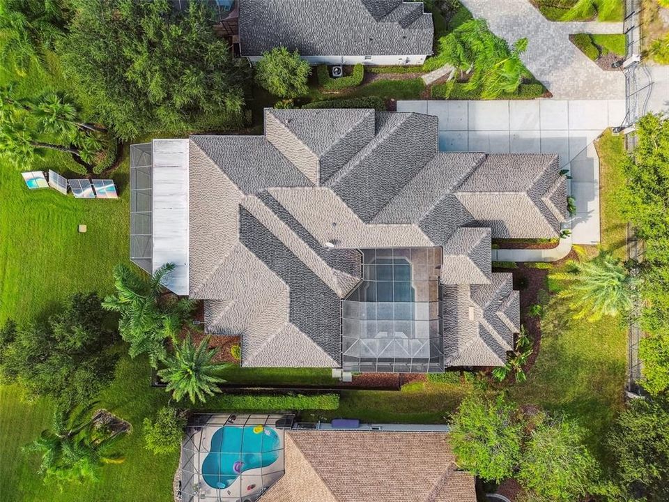 For Sale: $999,999 (5 beds, 3 baths, 3905 Square Feet)