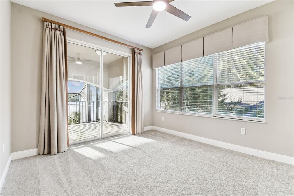 For Sale: $999,999 (5 beds, 3 baths, 3905 Square Feet)