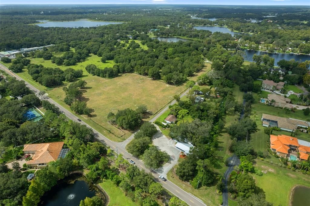 合同活跃: $1,200,000 (0 贝兹, 0 浴室, 2739 平方英尺)