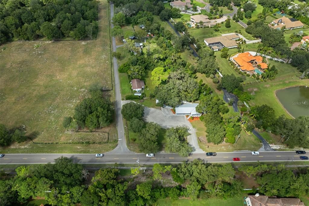 合同活跃: $1,200,000 (0 贝兹, 0 浴室, 2739 平方英尺)