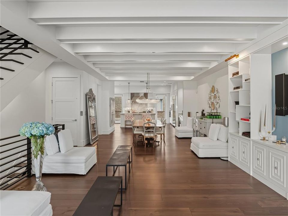 Active With Contract: $1,950,000 (3 beds, 3 baths, 3027 Square Feet)