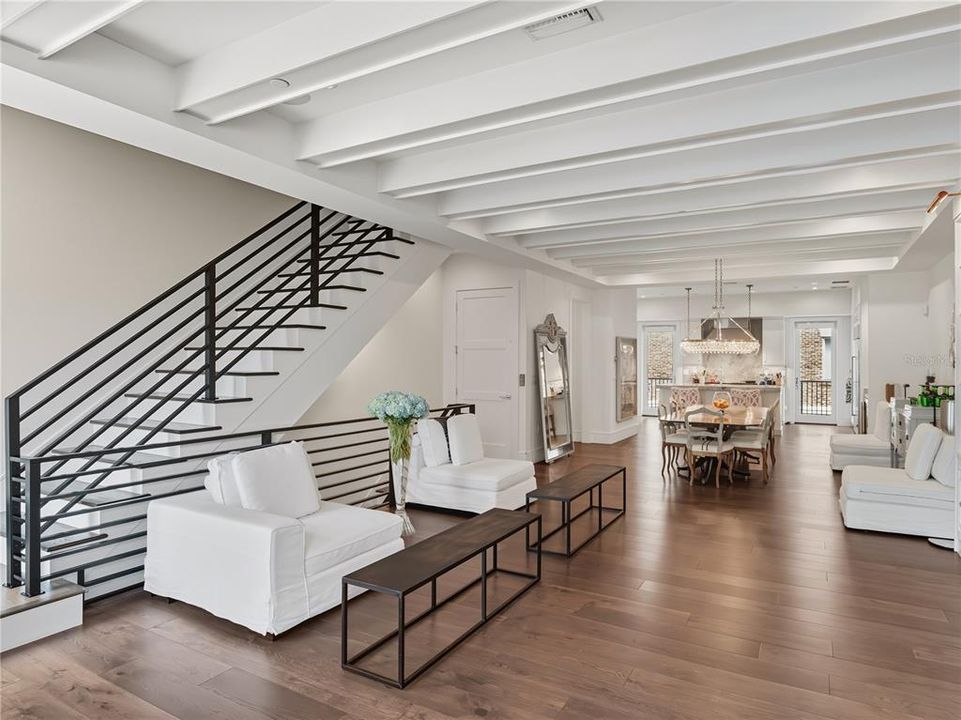 Active With Contract: $1,950,000 (3 beds, 3 baths, 3027 Square Feet)