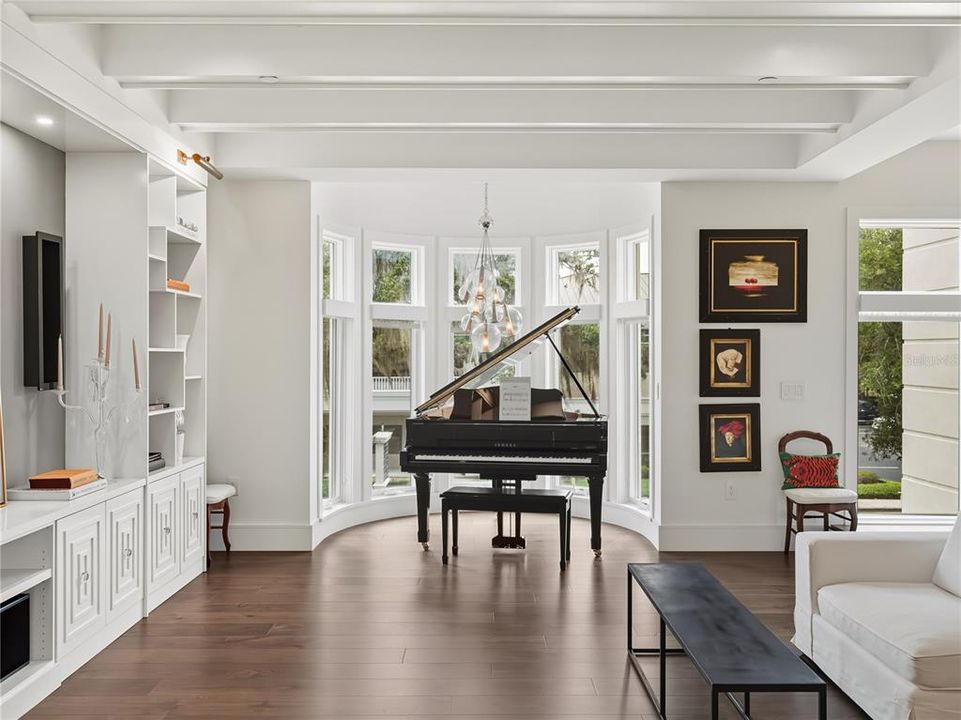 Active With Contract: $1,950,000 (3 beds, 3 baths, 3027 Square Feet)