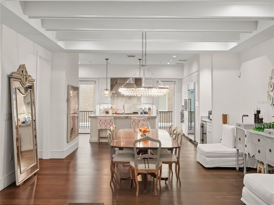 Active With Contract: $1,950,000 (3 beds, 3 baths, 3027 Square Feet)