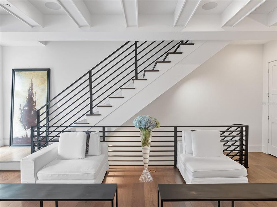 Active With Contract: $1,950,000 (3 beds, 3 baths, 3027 Square Feet)