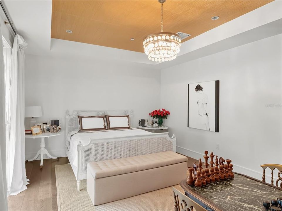Active With Contract: $1,950,000 (3 beds, 3 baths, 3027 Square Feet)