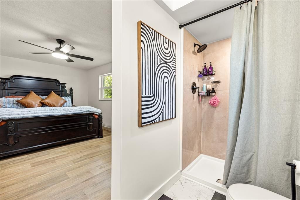 For Sale: $499,000 (3 beds, 2 baths, 1599 Square Feet)