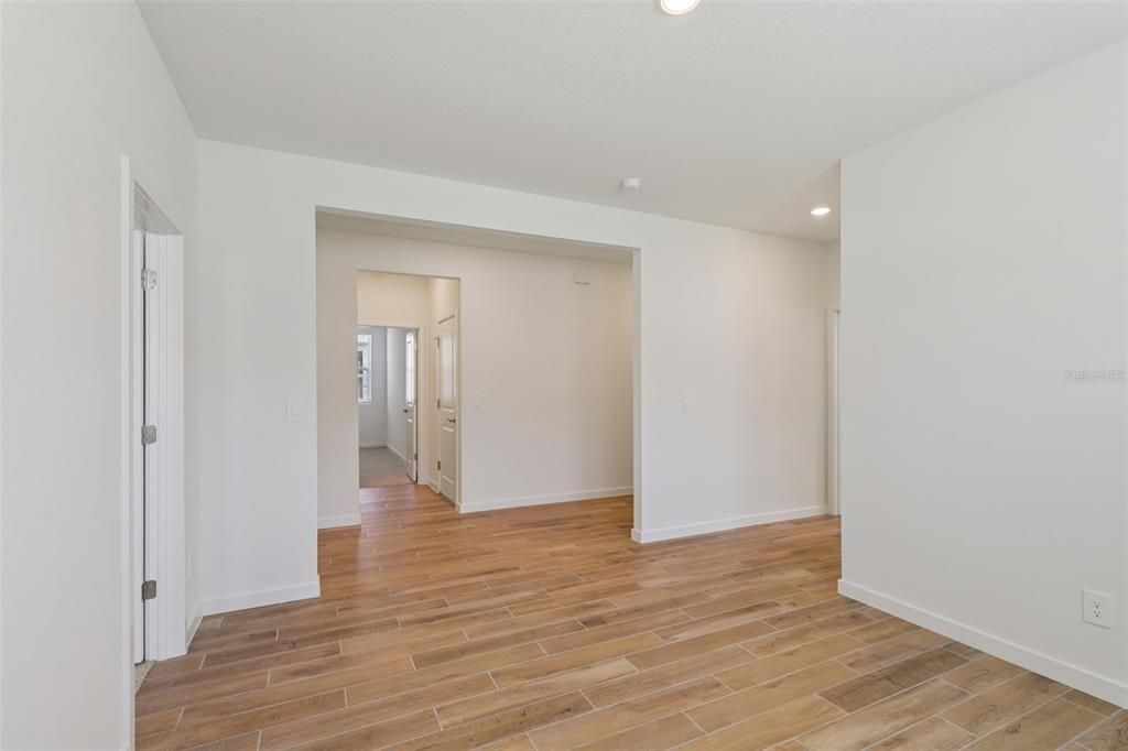 Active With Contract: $363,990 (4 beds, 3 baths, 2193 Square Feet)