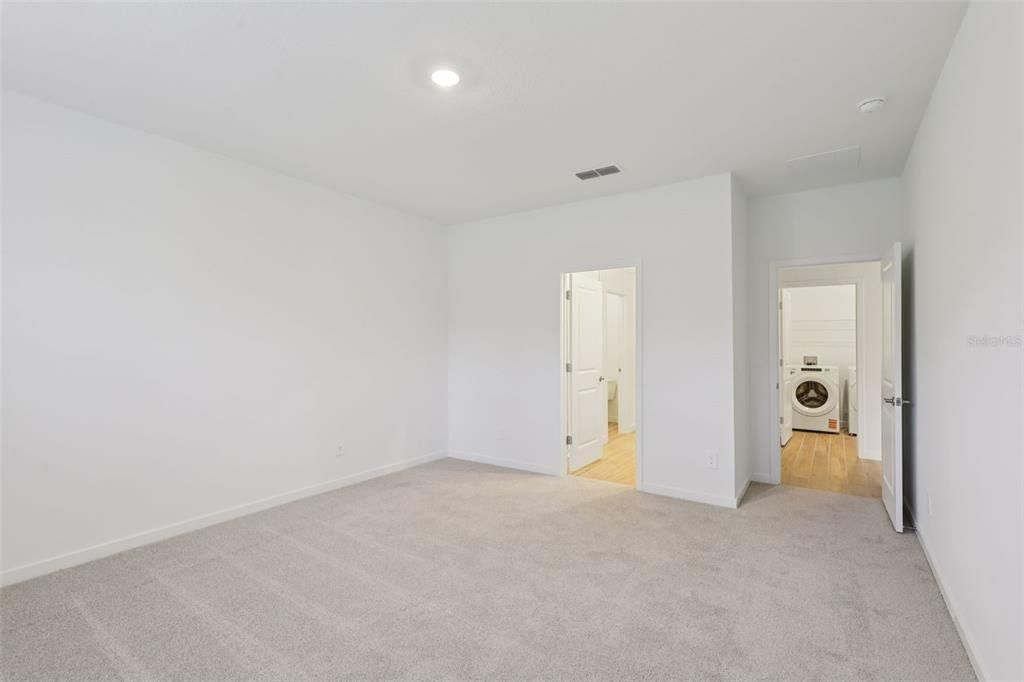 Active With Contract: $363,990 (4 beds, 3 baths, 2193 Square Feet)