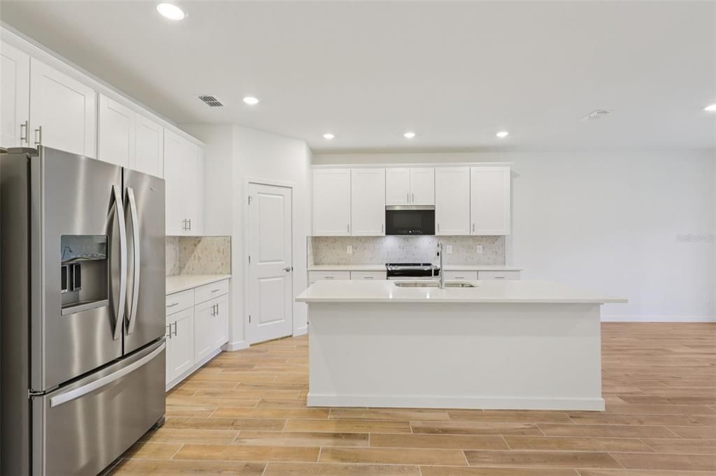 Active With Contract: $363,990 (4 beds, 3 baths, 2193 Square Feet)