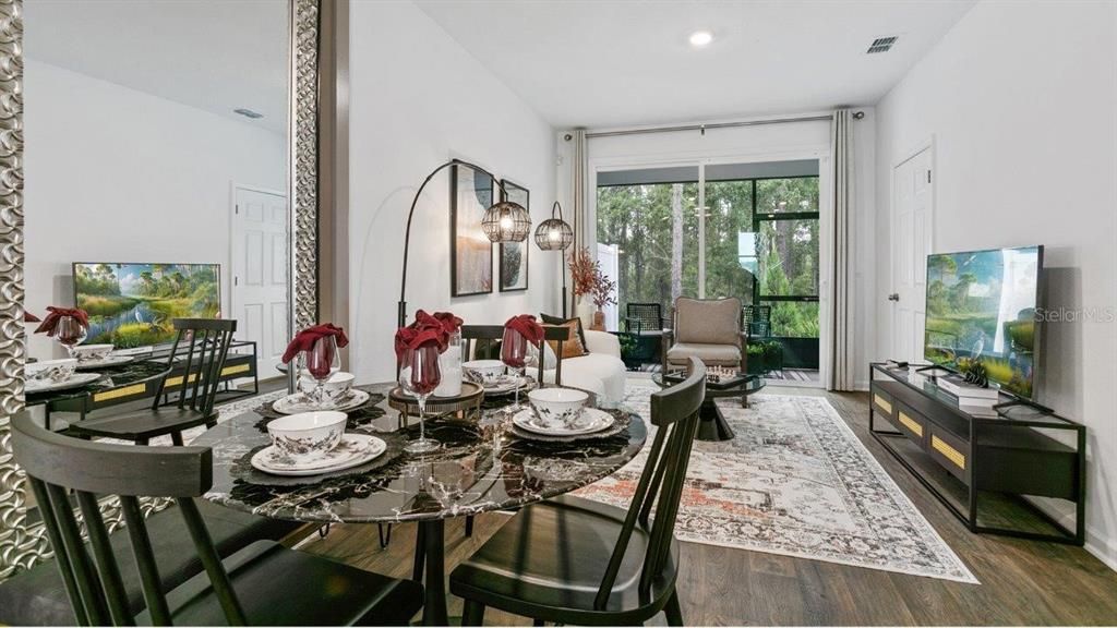 Active With Contract: $243,990 (2 beds, 2 baths, 1109 Square Feet)