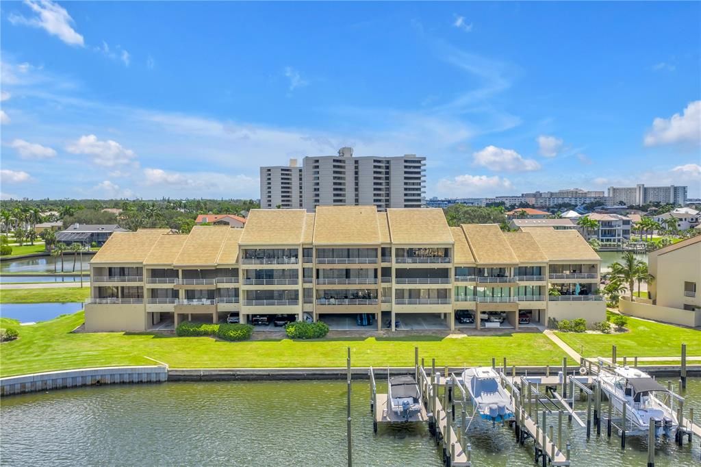 待售: $525,000 (1 贝兹, 1 浴室, 1085 平方英尺)