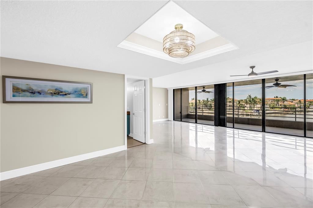 待售: $525,000 (1 贝兹, 1 浴室, 1085 平方英尺)