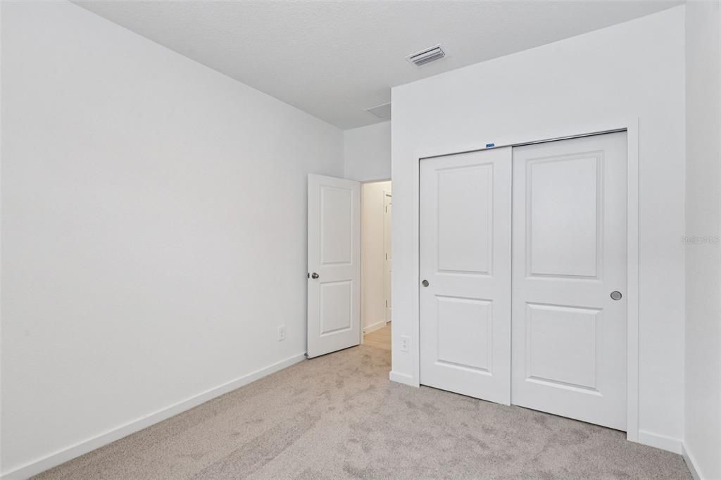 待售: $349,990 (4 贝兹, 2 浴室, 1817 平方英尺)