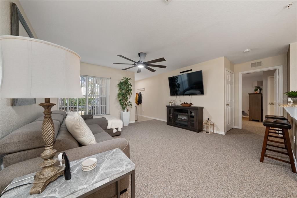 En Venta: $230,000 (3 camas, 2 baños, 1046 Pies cuadrados)