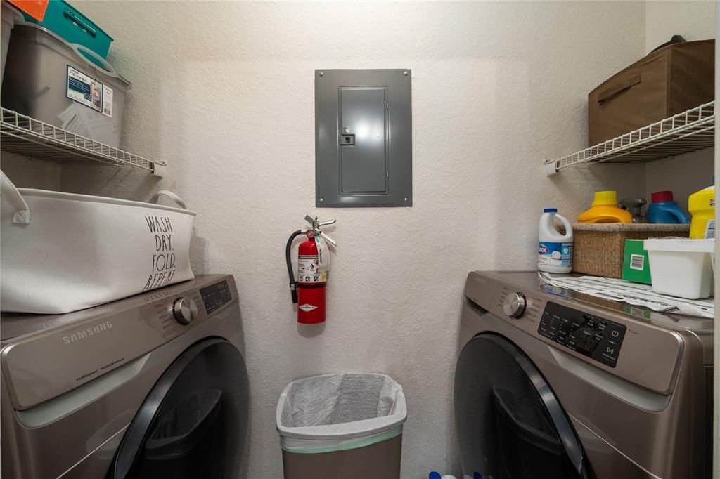 En Venta: $230,000 (3 camas, 2 baños, 1046 Pies cuadrados)