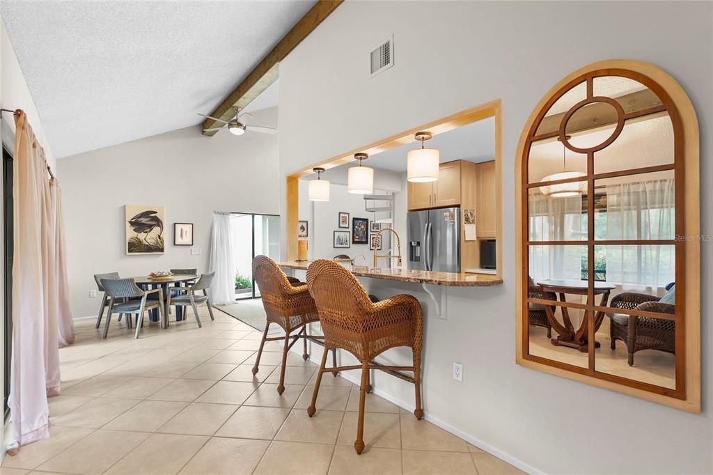 For Sale: $419,900 (2 beds, 2 baths, 1675 Square Feet)