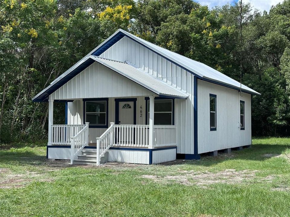 Recently Sold: $230,000 (2 beds, 1 baths, 876 Square Feet)