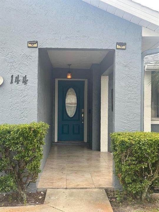 Под контрактом: $399,000 (4 спален, 3 ванн, 2464 Квадратных фут)