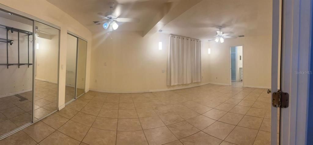 Под контрактом: $399,000 (4 спален, 3 ванн, 2464 Квадратных фут)