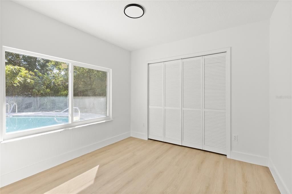 For Sale: $650,000 (5 beds, 3 baths, 2312 Square Feet)