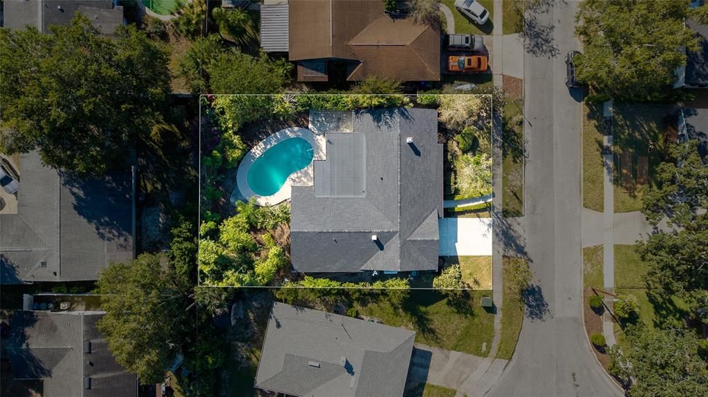 For Sale: $650,000 (5 beds, 3 baths, 2312 Square Feet)