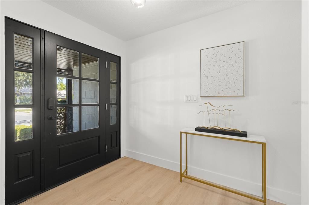 For Sale: $650,000 (5 beds, 3 baths, 2312 Square Feet)