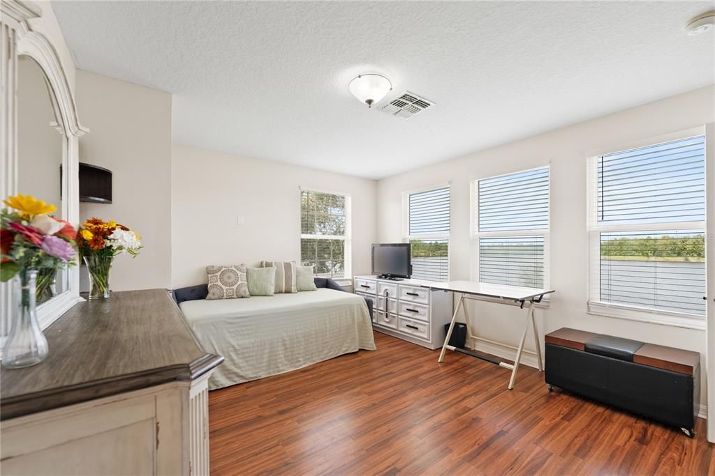 На продажу: $665,000 (5 спален, 5 ванн, 3812 Квадратных фут)