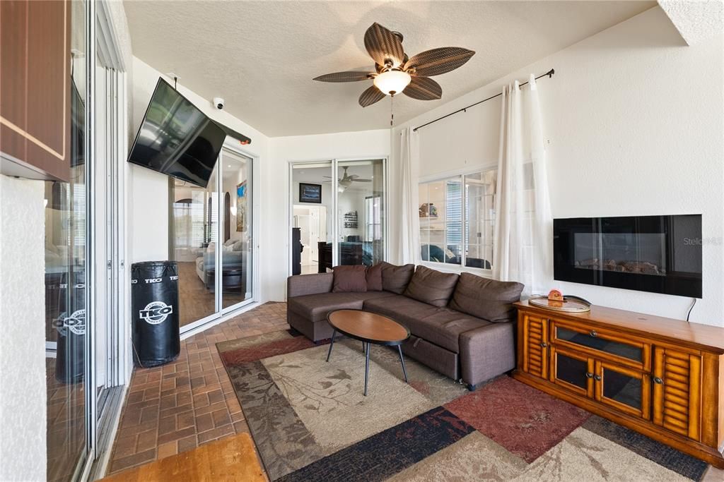 На продажу: $665,000 (5 спален, 5 ванн, 3812 Квадратных фут)