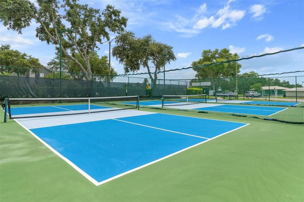 For Sale: $380,000 (2 beds, 2 baths, 1753 Square Feet)