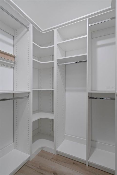 For Sale: $380,000 (2 beds, 2 baths, 1753 Square Feet)