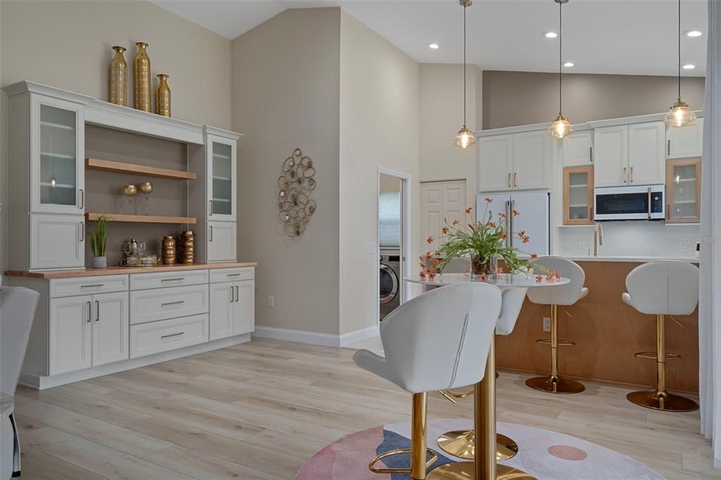 For Sale: $380,000 (2 beds, 2 baths, 1753 Square Feet)