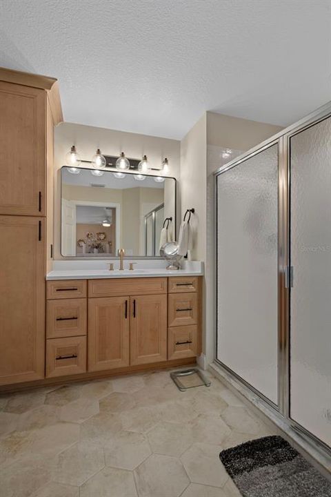 For Sale: $380,000 (2 beds, 2 baths, 1753 Square Feet)