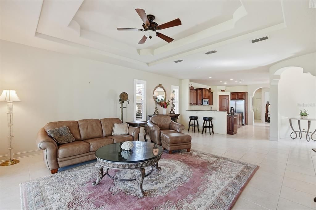 For Sale: $799,000 (3 beds, 3 baths, 2290 Square Feet)