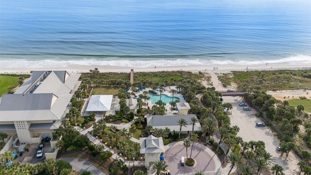 For Sale: $799,000 (3 beds, 3 baths, 2290 Square Feet)