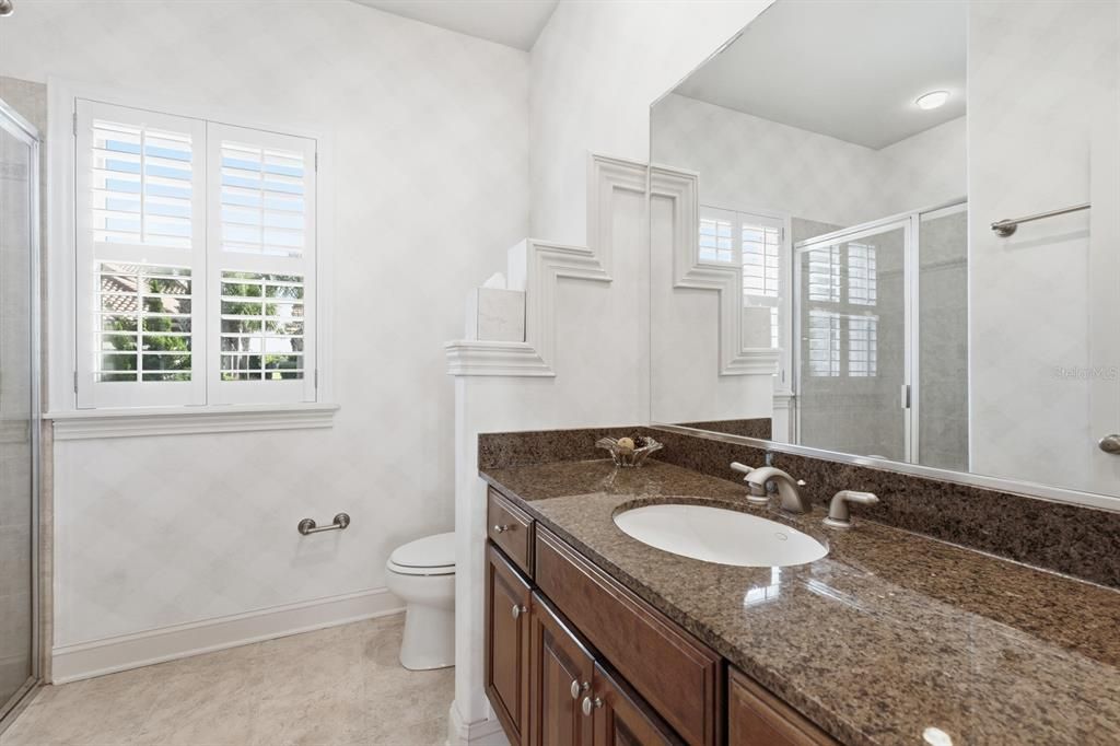 For Sale: $799,000 (3 beds, 3 baths, 2290 Square Feet)