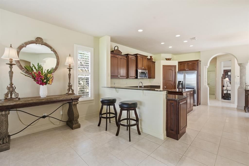 For Sale: $799,000 (3 beds, 3 baths, 2290 Square Feet)