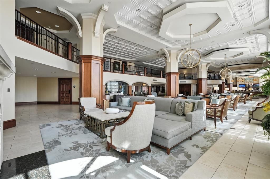 For Sale: $799,000 (3 beds, 3 baths, 2290 Square Feet)