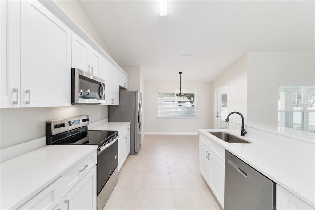 En Venta: $269,500 (3 camas, 2 baños, 1547 Pies cuadrados)