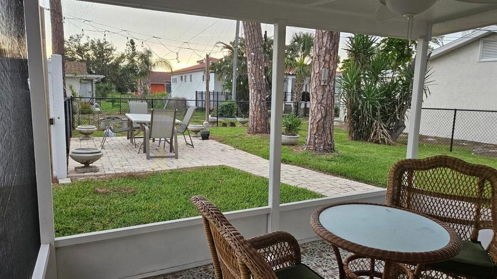 For Sale: $925,000 (4 beds, 0 baths, 1584 Square Feet)