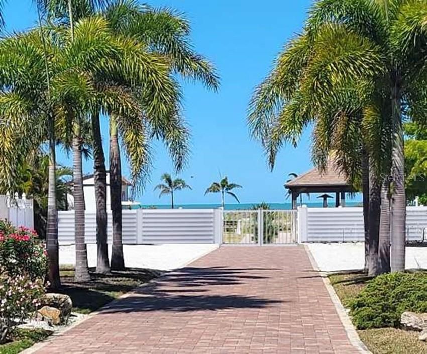 For Sale: $925,000 (4 beds, 0 baths, 1584 Square Feet)