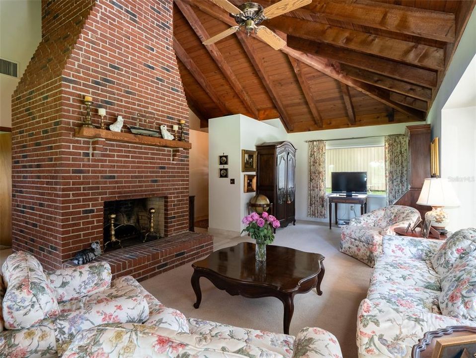 На продажу: $2,695,000 (3 спален, 3 ванн, 2987 Квадратных фут)