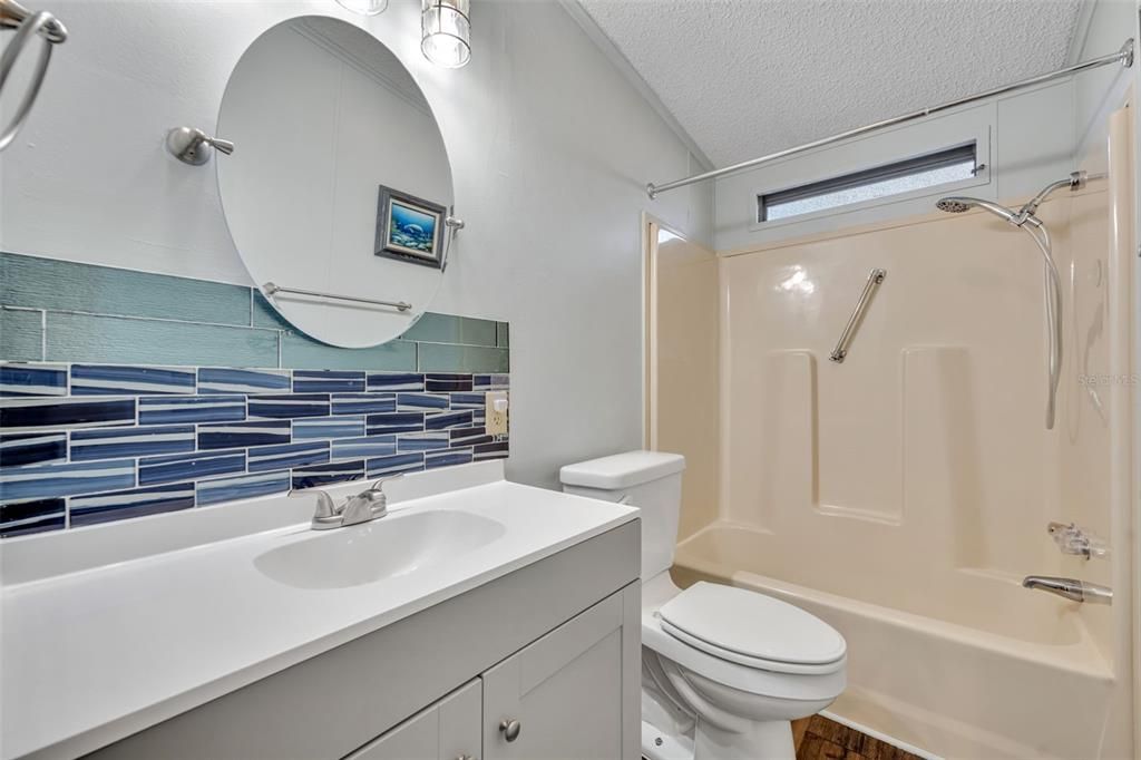 For Sale: $190,000 (2 beds, 2 baths, 1586 Square Feet)