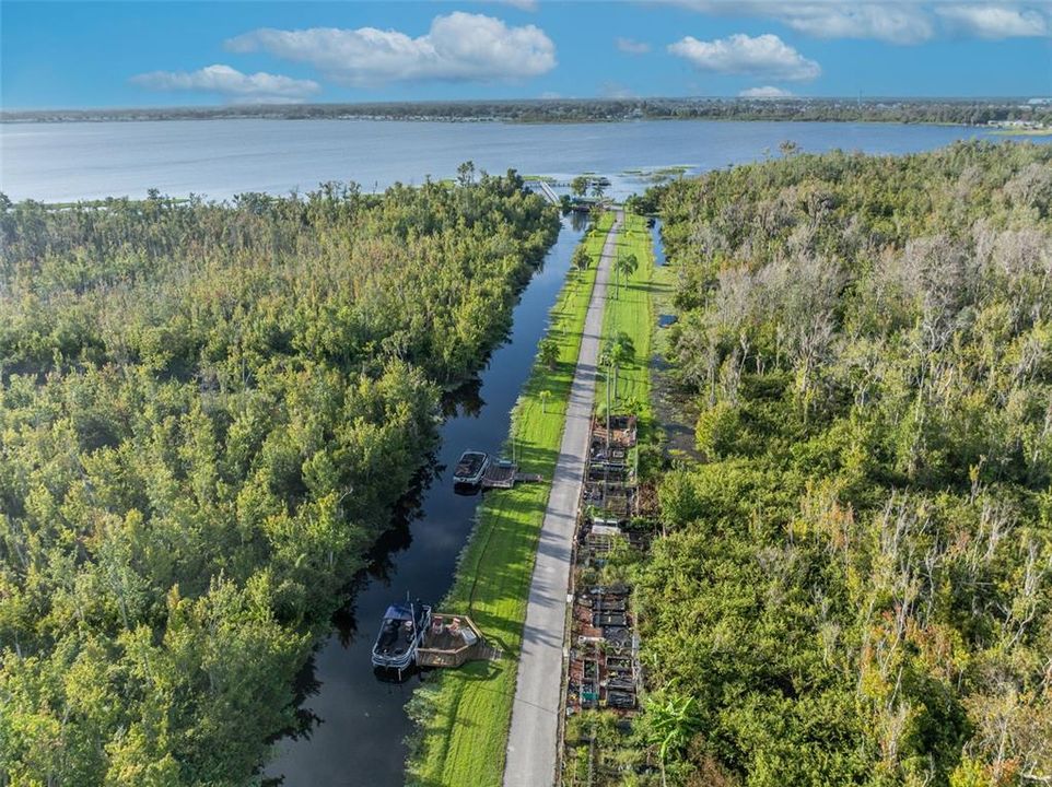 For Sale: $190,000 (2 beds, 2 baths, 1586 Square Feet)