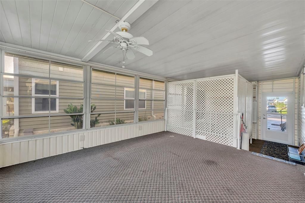 For Sale: $190,000 (2 beds, 2 baths, 1586 Square Feet)