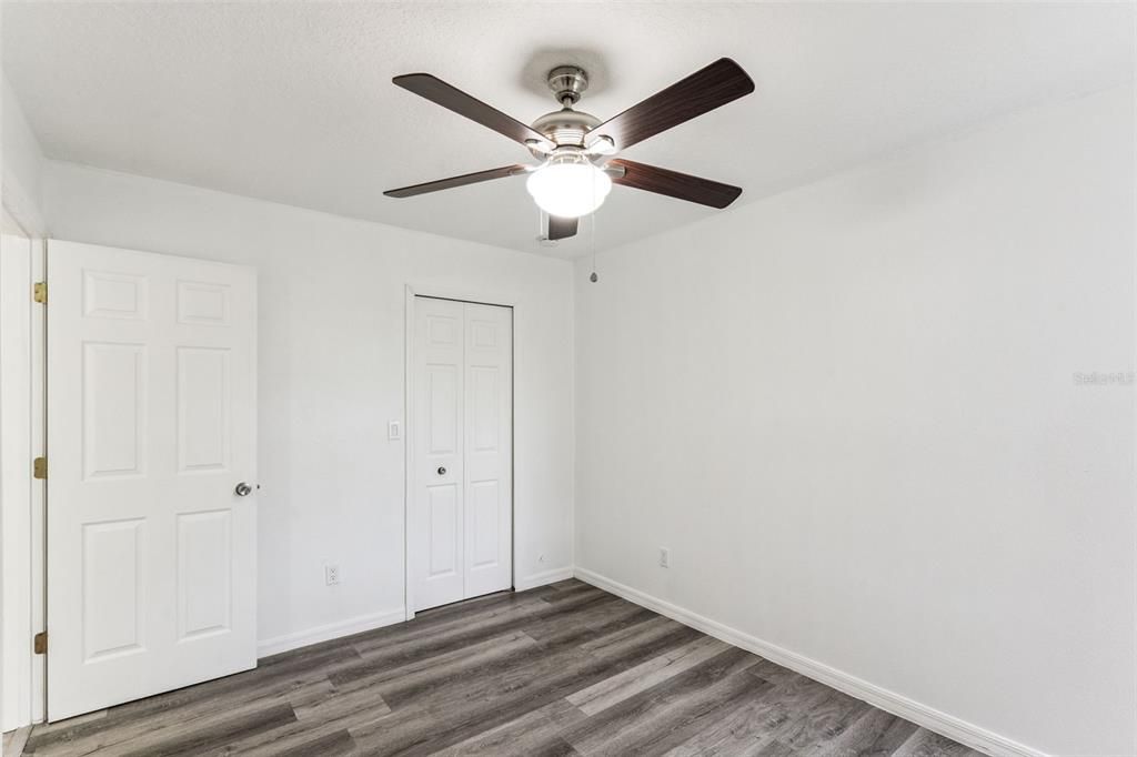 For Sale: $230,000 (3 beds, 2 baths, 1220 Square Feet)