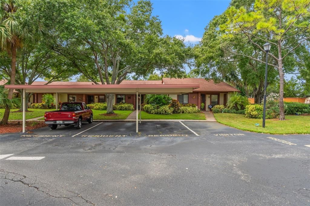 待售: $160,000 (2 贝兹, 2 浴室, 1029 平方英尺)