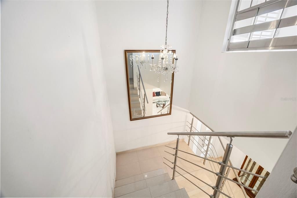 Под контрактом: $600,000 (5 спален, 3 ванн, 4701 Квадратных фут)