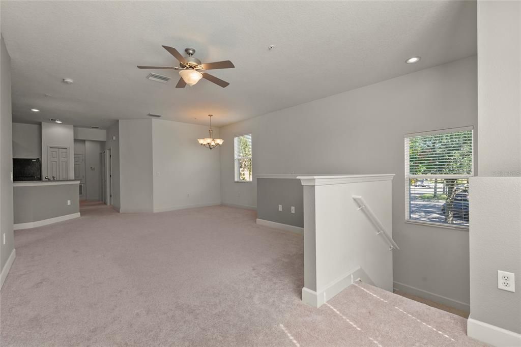 Active With Contract: $270,000 (3 beds, 2 baths, 1417 Square Feet)