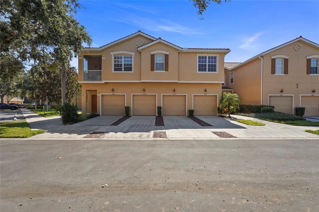 Active With Contract: $270,000 (3 beds, 2 baths, 1417 Square Feet)